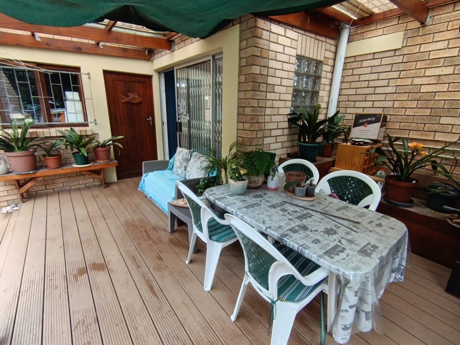 3 Bedroom Property for Sale in Ferreira Town Eastern Cape